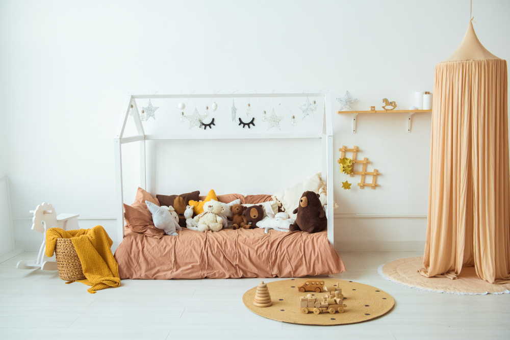 cabane de lit dans la chambre de votre enfant